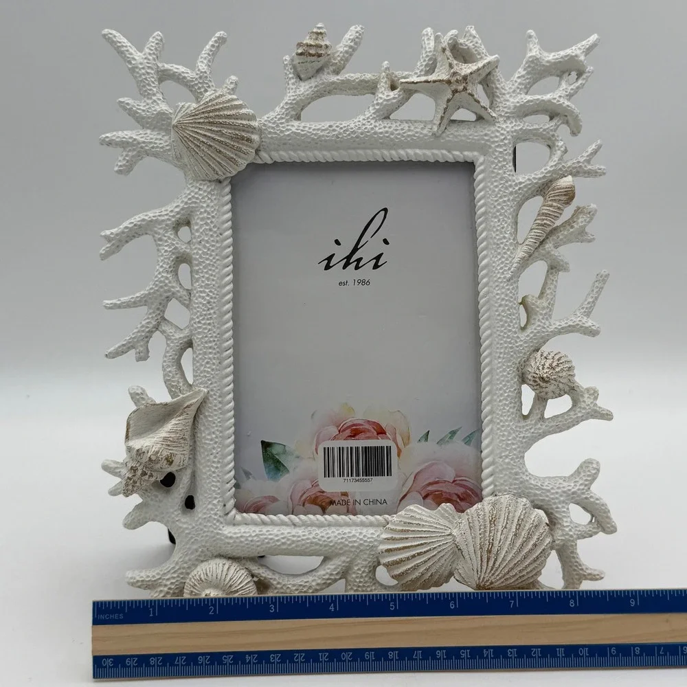 IHI White Coral Seashell Photo Frame 4x6 Coastal Nautical Beach Decor 676007
